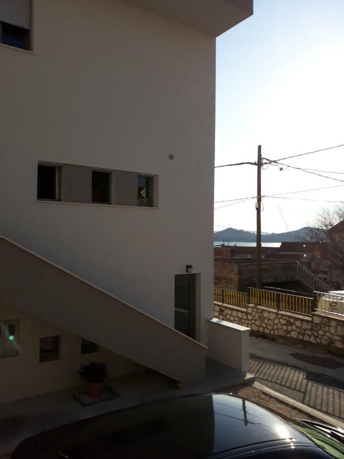 Viola Apartment & Free Parking Sibenik Exterior photo